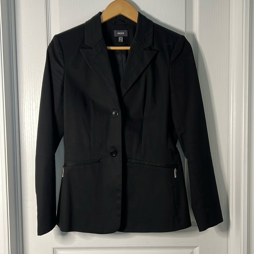 MEXX 2 piece suit - blazer and skirt